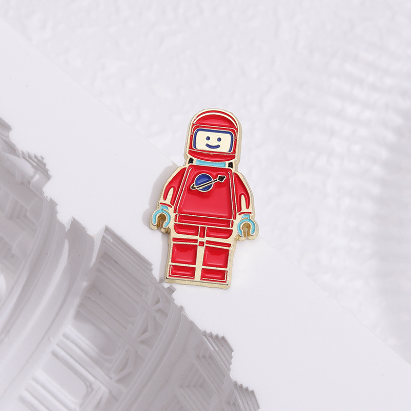 Retro Red Lego Spaceman Astron - огляд і ціна Retro Gaming Expo
